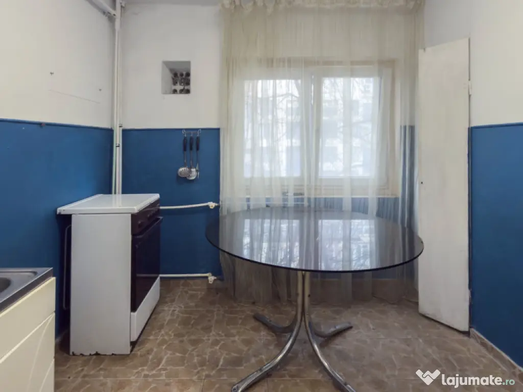 Garsonieră 37 mp la 3 minute de metrou Emil Botta — 97... 