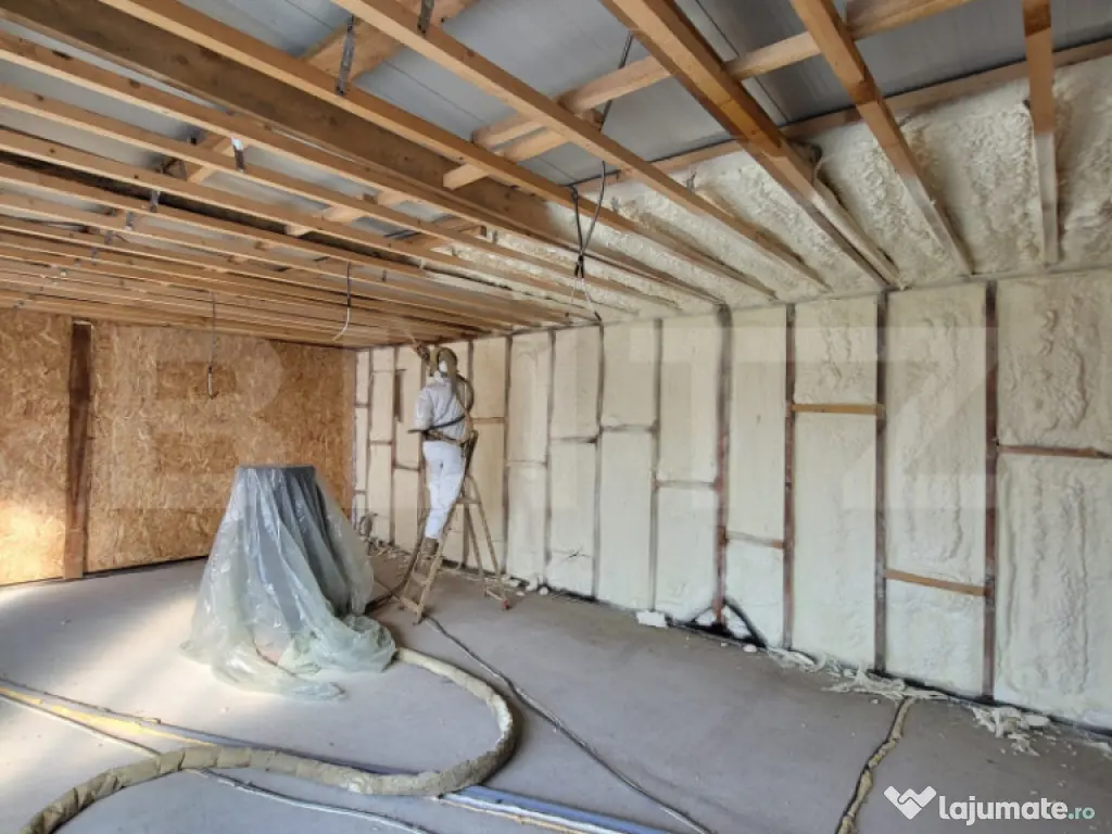 Casa individuala Osorhei cu filigorie si gard imprejmuire