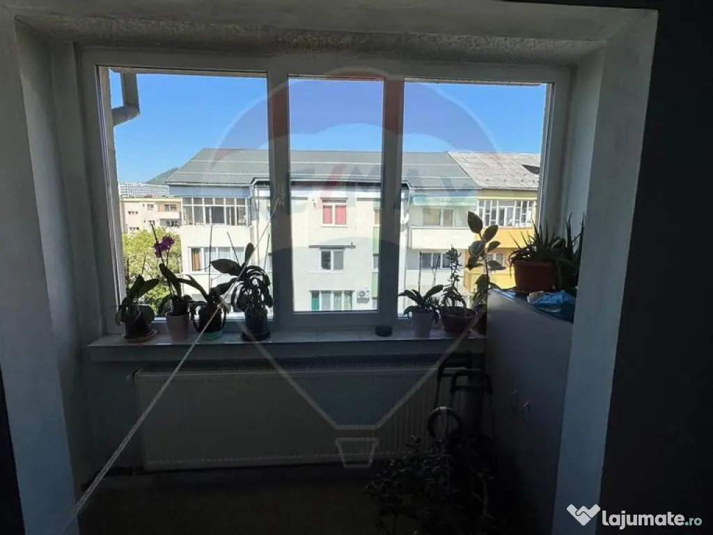 Apartament 3 camere spatios, 2 bai – IDEAL pentru familie 