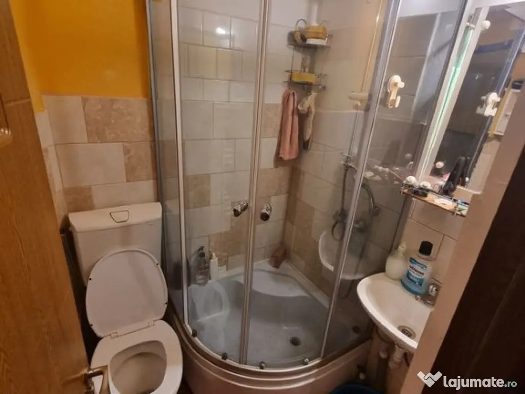 ICIL lidl-apartament 4 camere decomandat cu gaze 