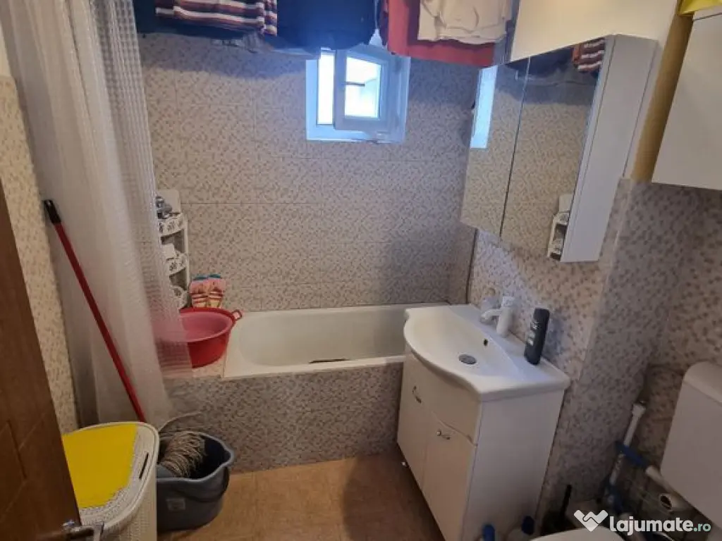 ICIL lidl-apartament 4 camere decomandat cu gaze 