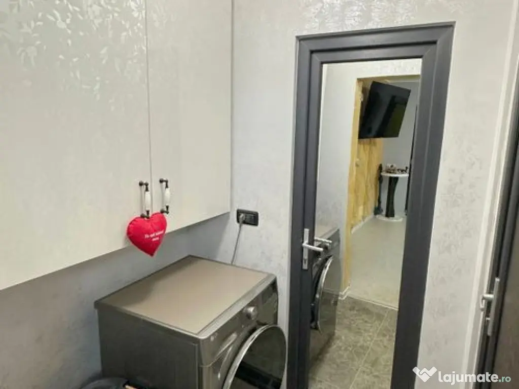 Vanzare - 2 camere, zona Neacsu, Micro 19 