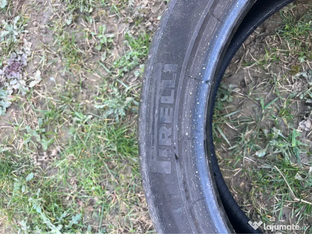 Cauciucuri pirelli 245/45R19 