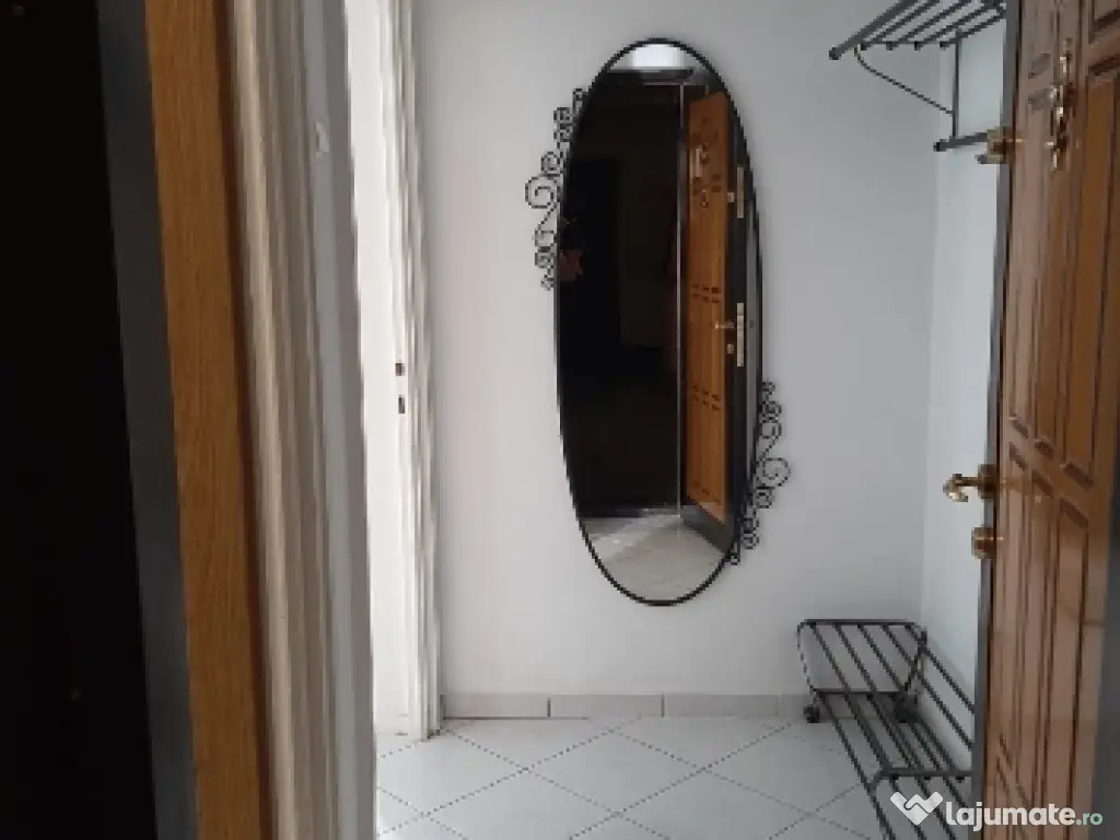 Inchiriez apartament 2 camere P-ta Romana 