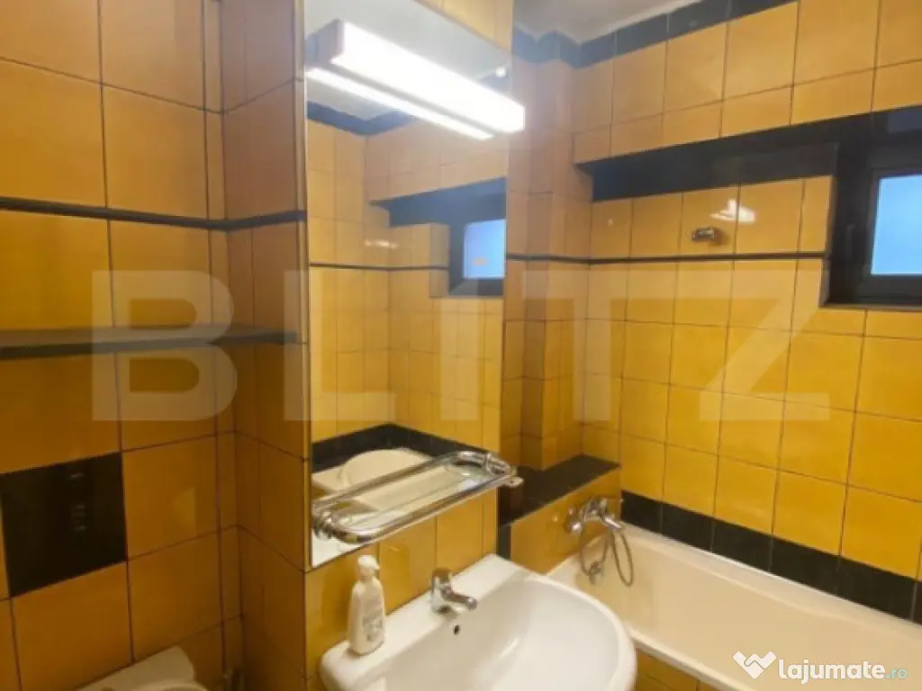 Apartament modern, 2 camere, 64 mp, zona Piata Mare 