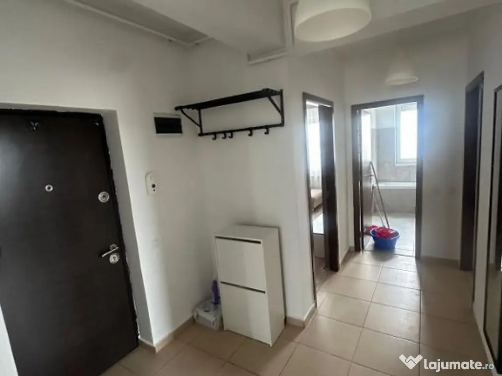 Apartament 3 Camere la 10 minute de statia de metrou Dimi... 