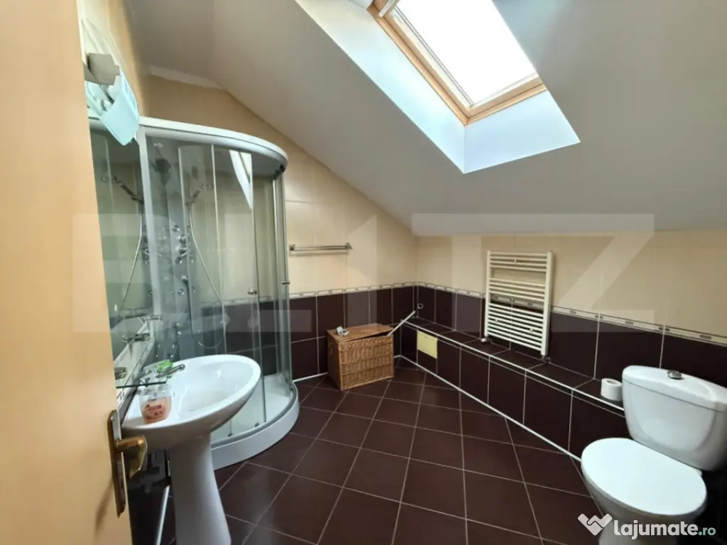 Apartament cu 3 camere de închiriat – Grigorescu, Parcar 