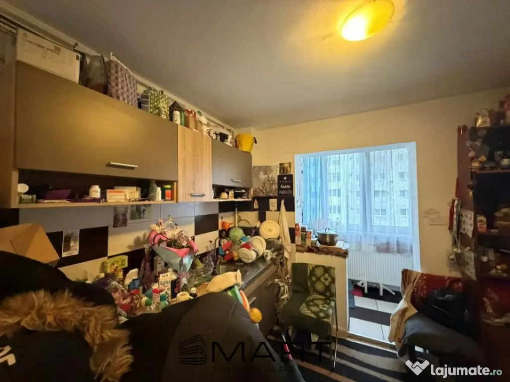 Apartament 3 camere, decomandate 6/10 zona Vasile Aaron Sibi 