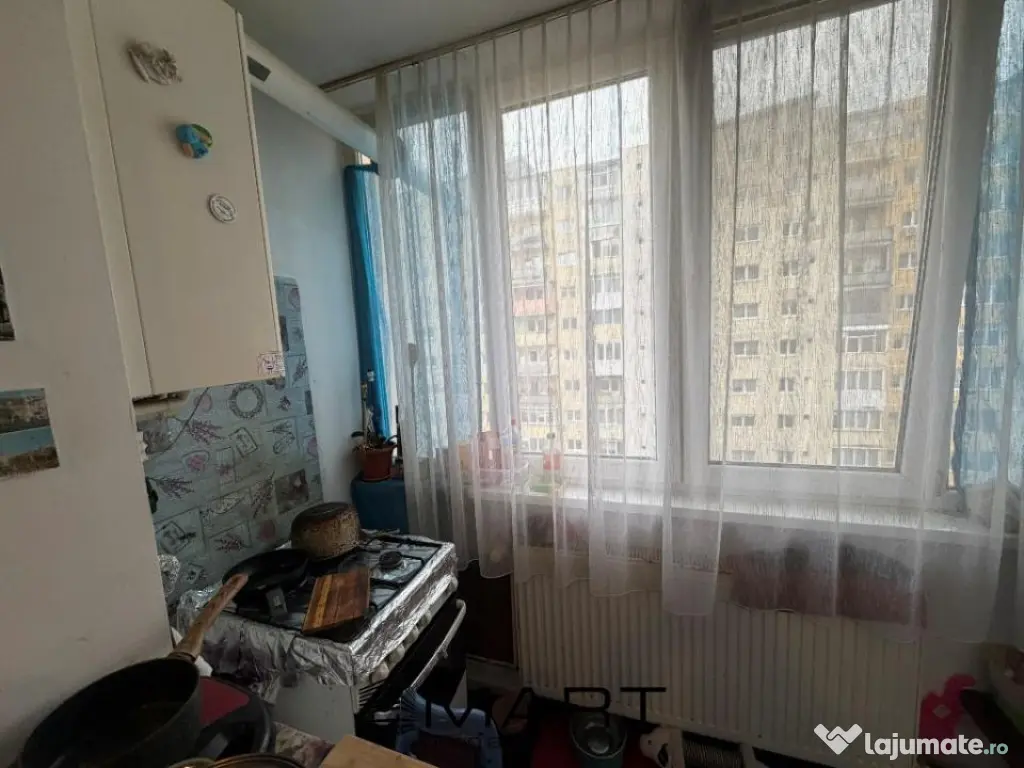 Apartament 3 camere, decomandate 6/10 zona Vasile Aaron Sibi 