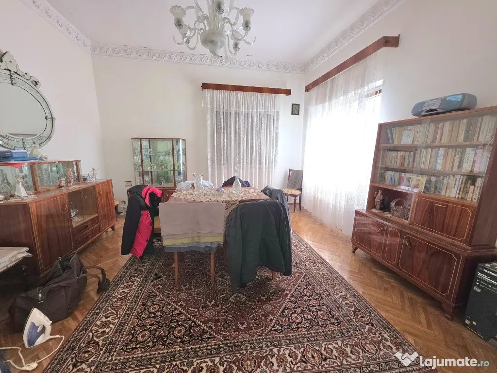 Casa Str Grivitei , sup teren 500 mp 