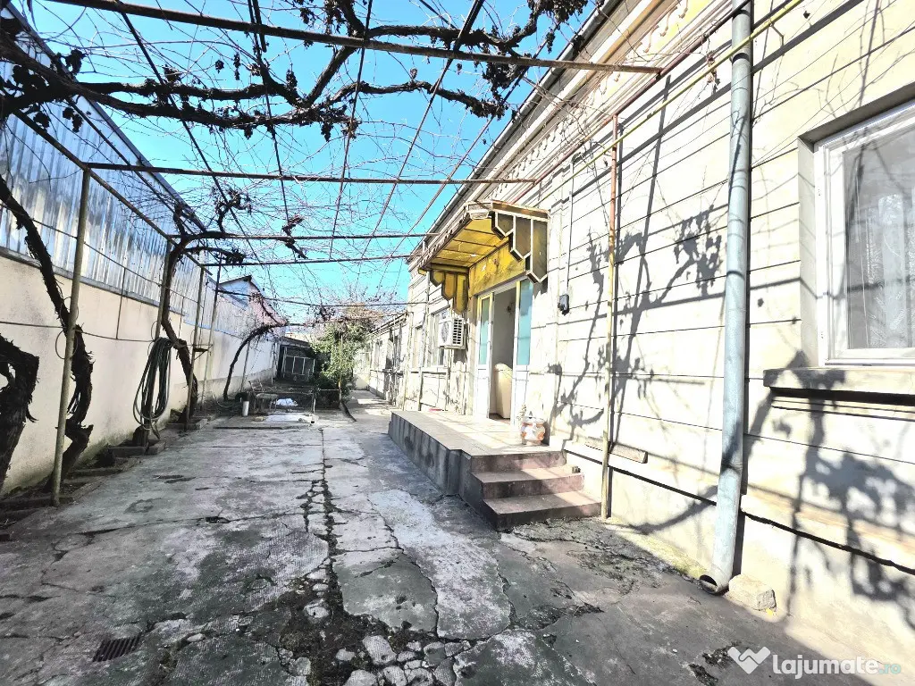 Casa Str Grivitei , sup teren 500 mp 