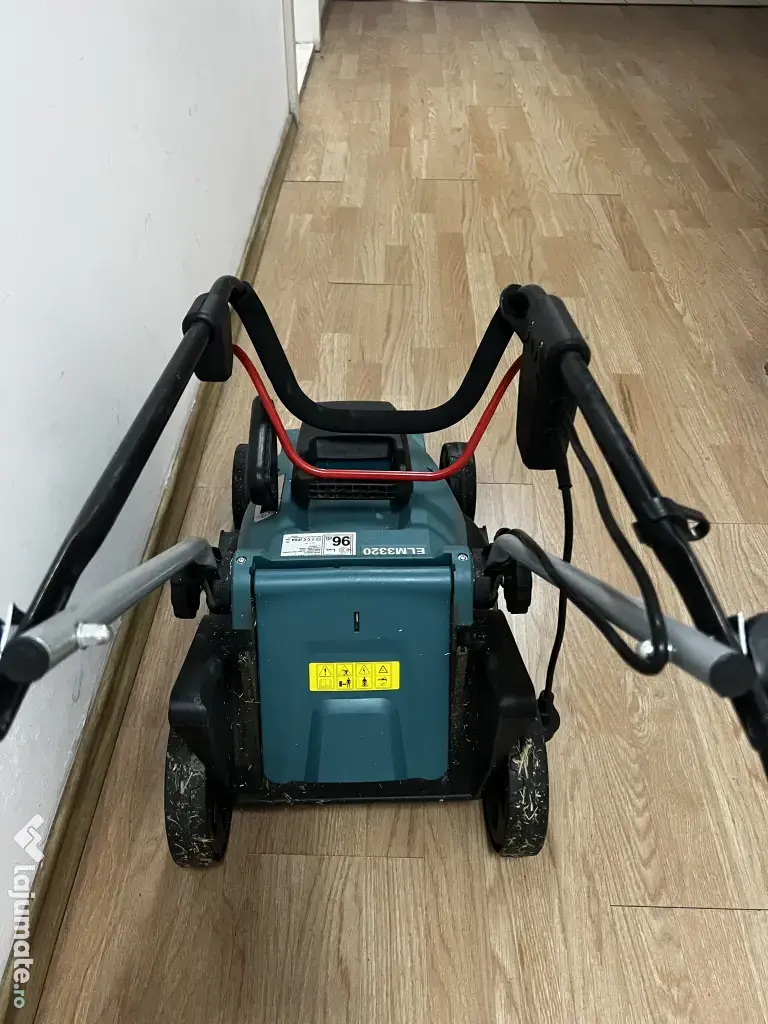 Masina tuns gazon Makita ELM3320 