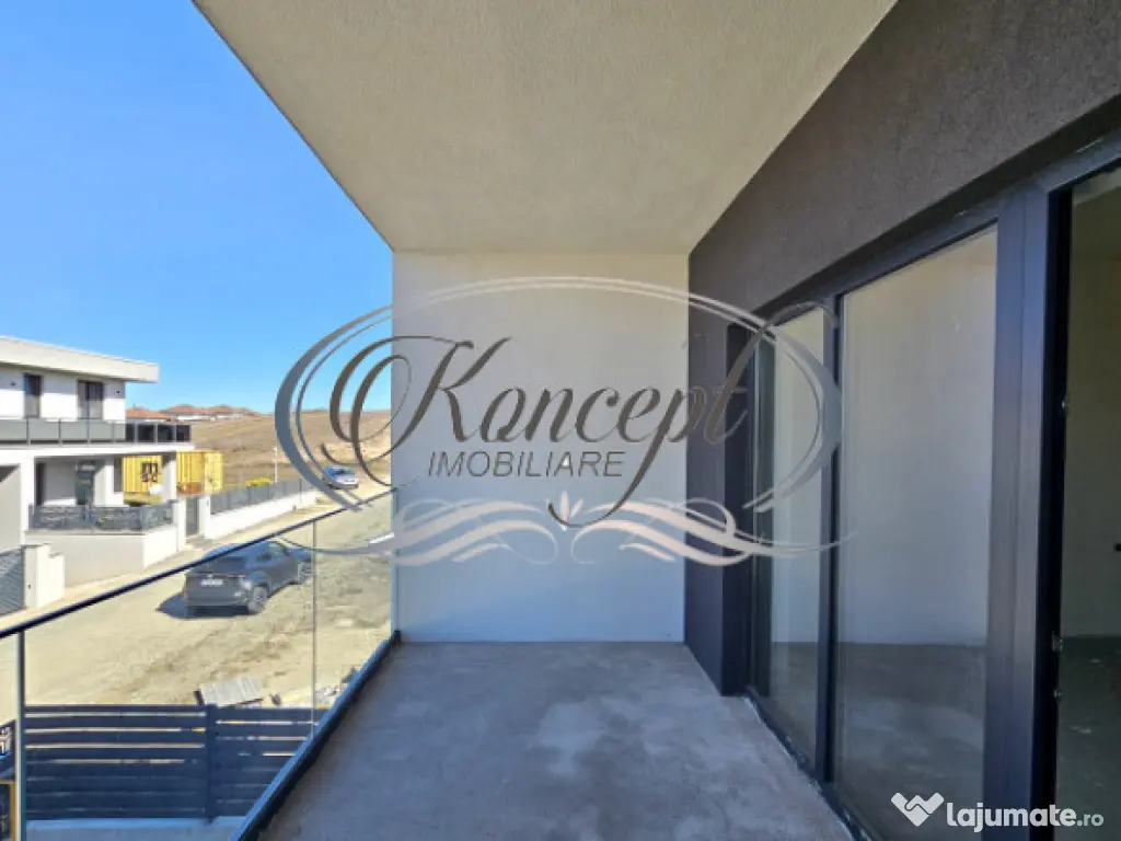 Locuinta moderna cu design cubic si curte plana in Dezmir 