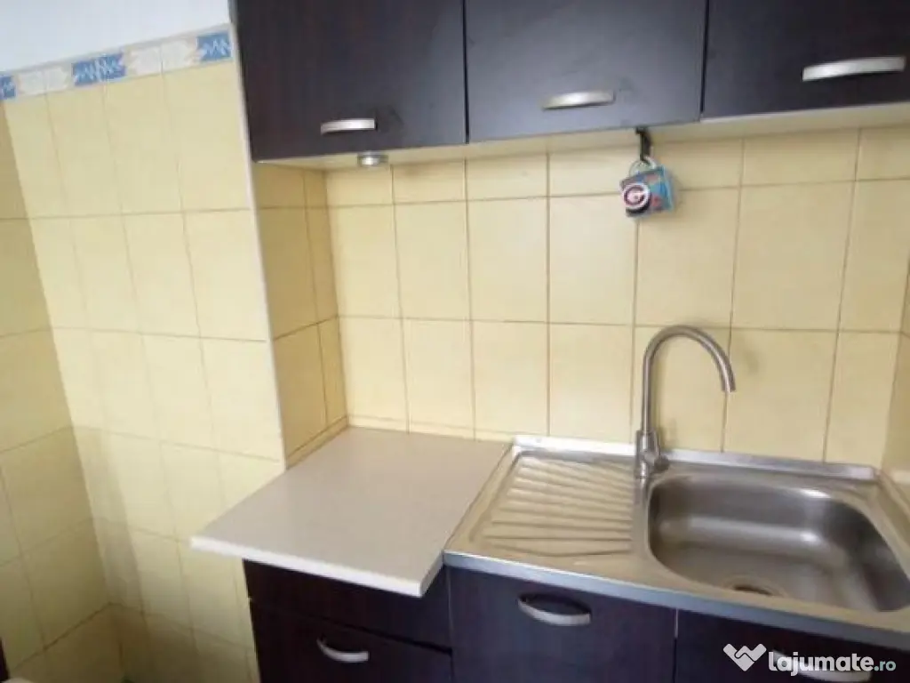 De inchiriat apartament 2 camere, mobilat, termen lung, zona Boema 