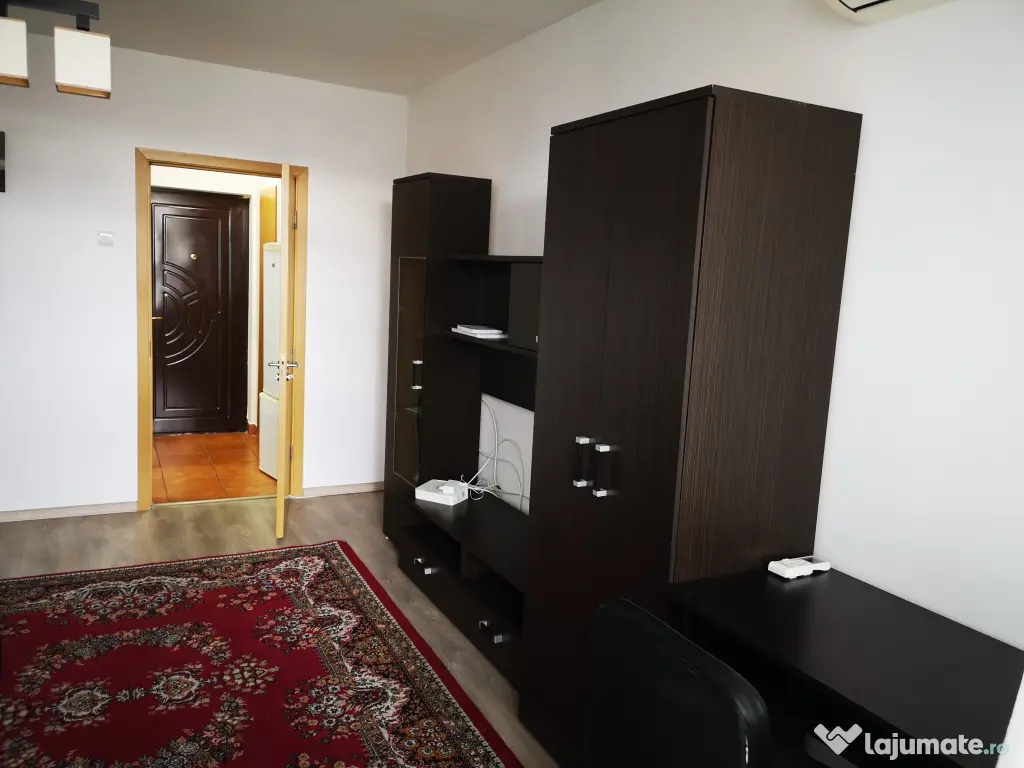 Dau in chirie garsoniera strada C. Brancusi, zona Diana 