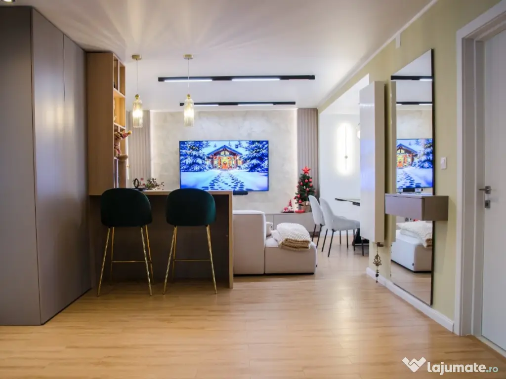 Apartament exclusivist de inchiriat-3 camere-2 bai-zona Ultracentrala 