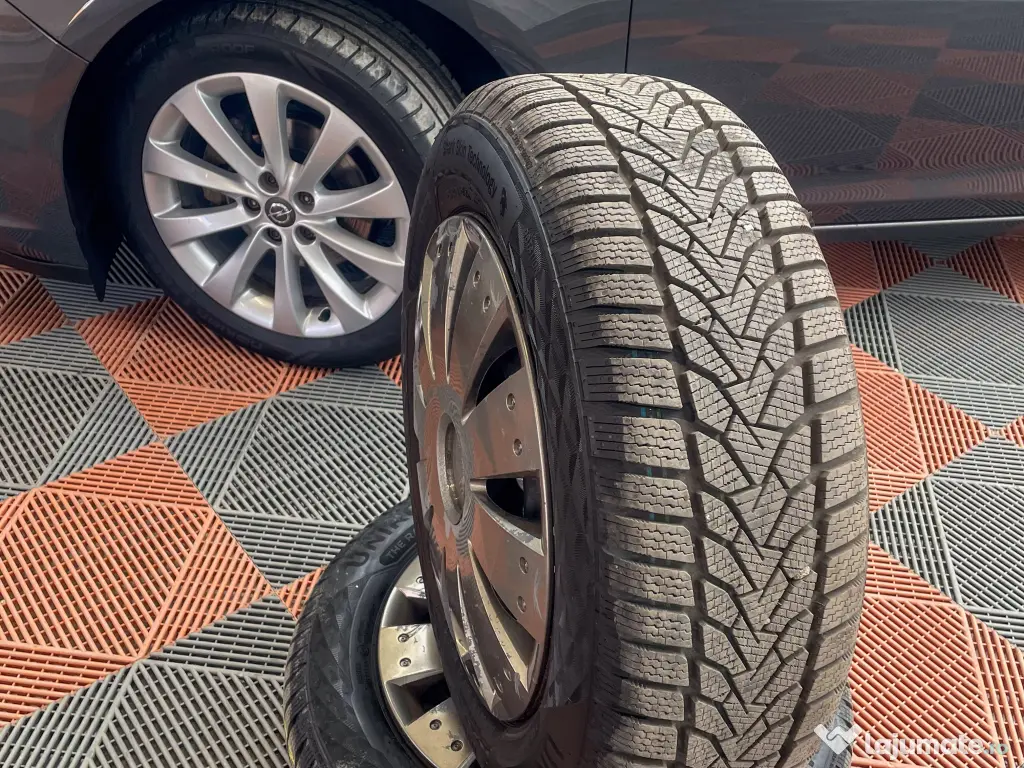 Opel Astra J . 1,4 Benzina . Euro 5 . Suport de biciclete . Rar + Itp . Garantie 