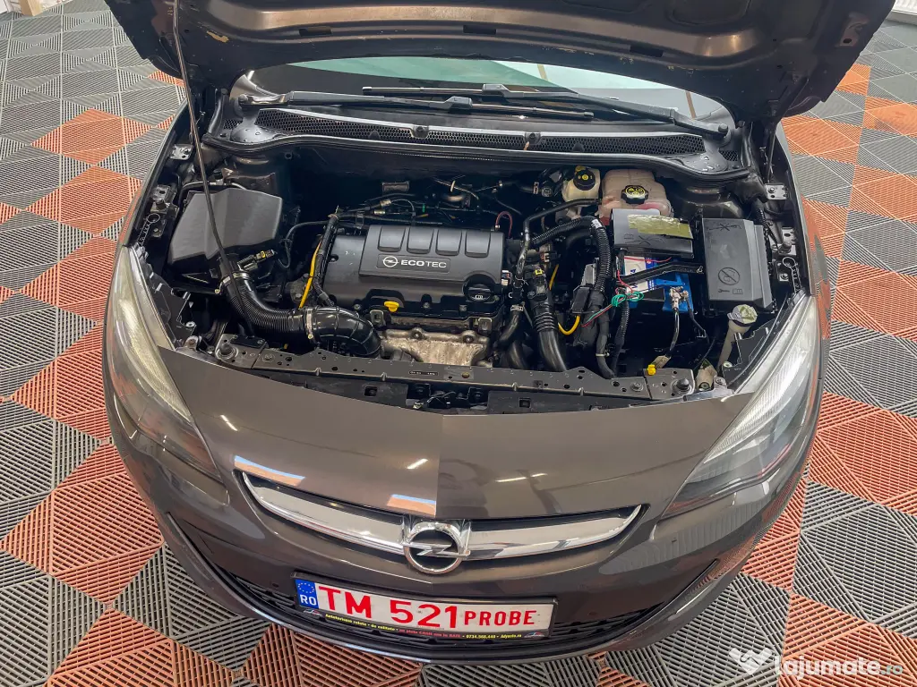 Opel Astra J . 1,4 Benzina . Euro 5 . Suport de biciclete . Rar + Itp . Garantie 