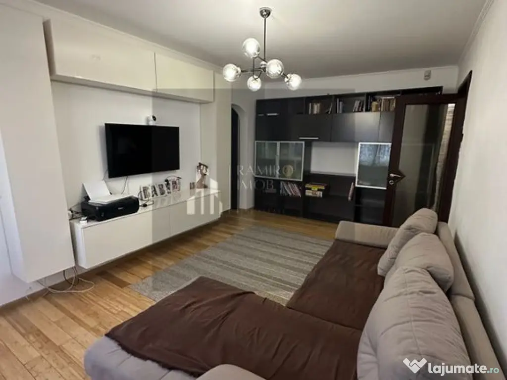 Apartament 3 camere 10 minute metrou Piata Sudului 