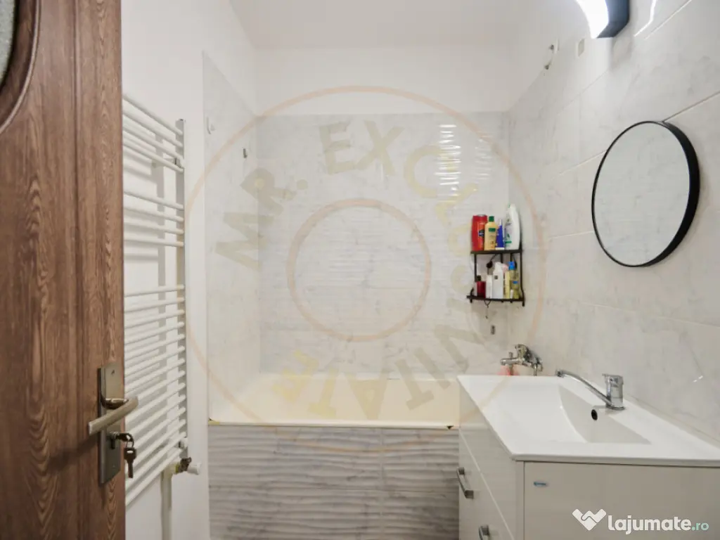 APARTAMENT 3 CAMERE SEMIDECOMANDAT CRAIOVEI 