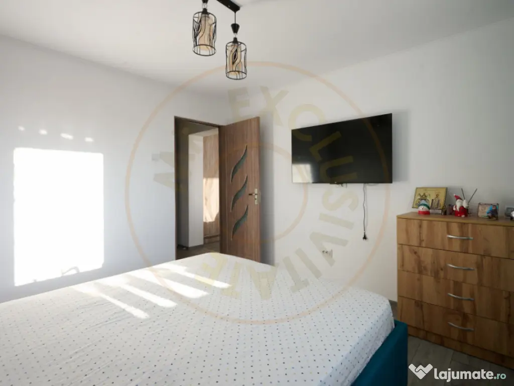 APARTAMENT 3 CAMERE SEMIDECOMANDAT CRAIOVEI 