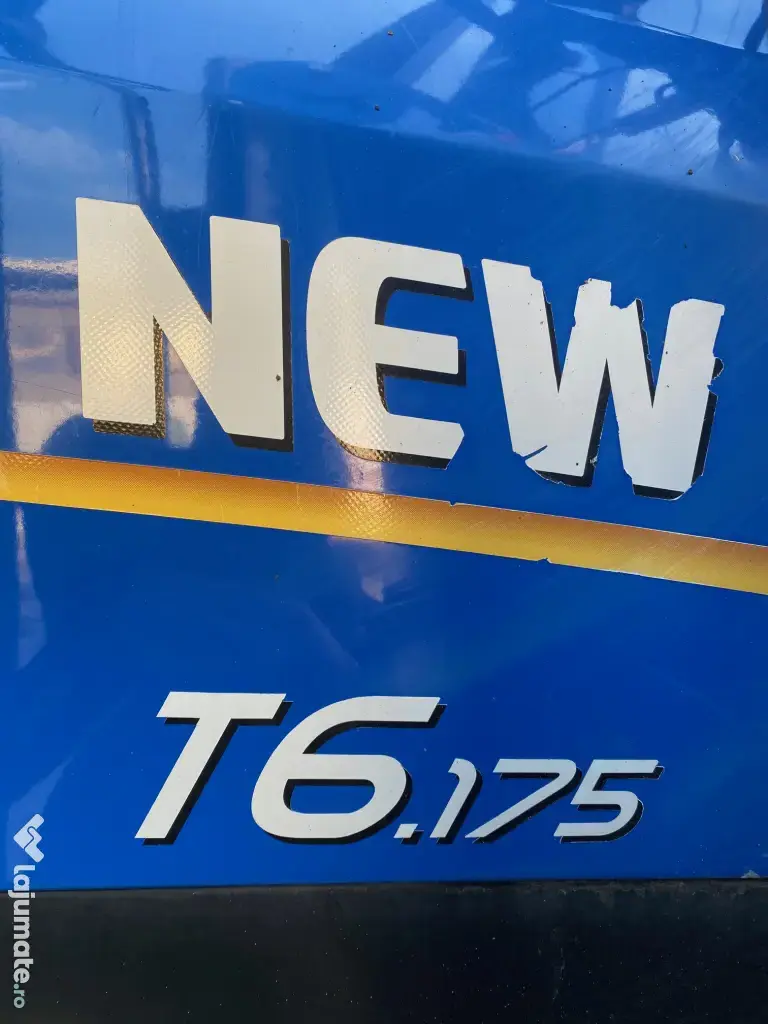 Tractor New HOLLAND T6.175 - 2015 - 5400 ore /  incarcator frontal 
