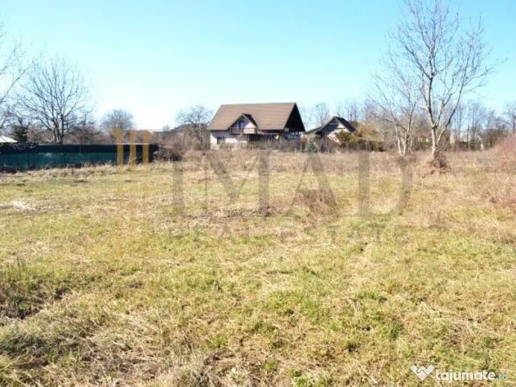 Via Solarino, 3 km de oras! Teren Intravilan 1000 mp in Vif 