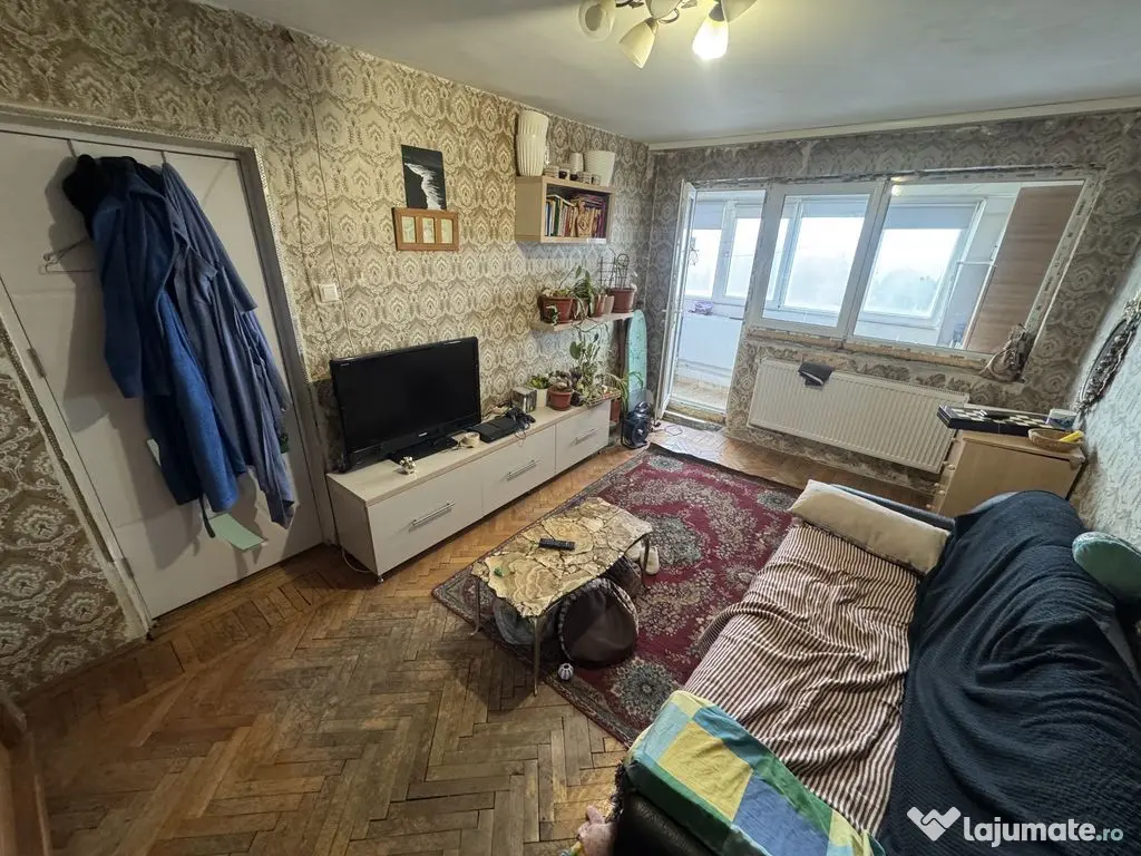 Apartament 3 camere zona Abator 