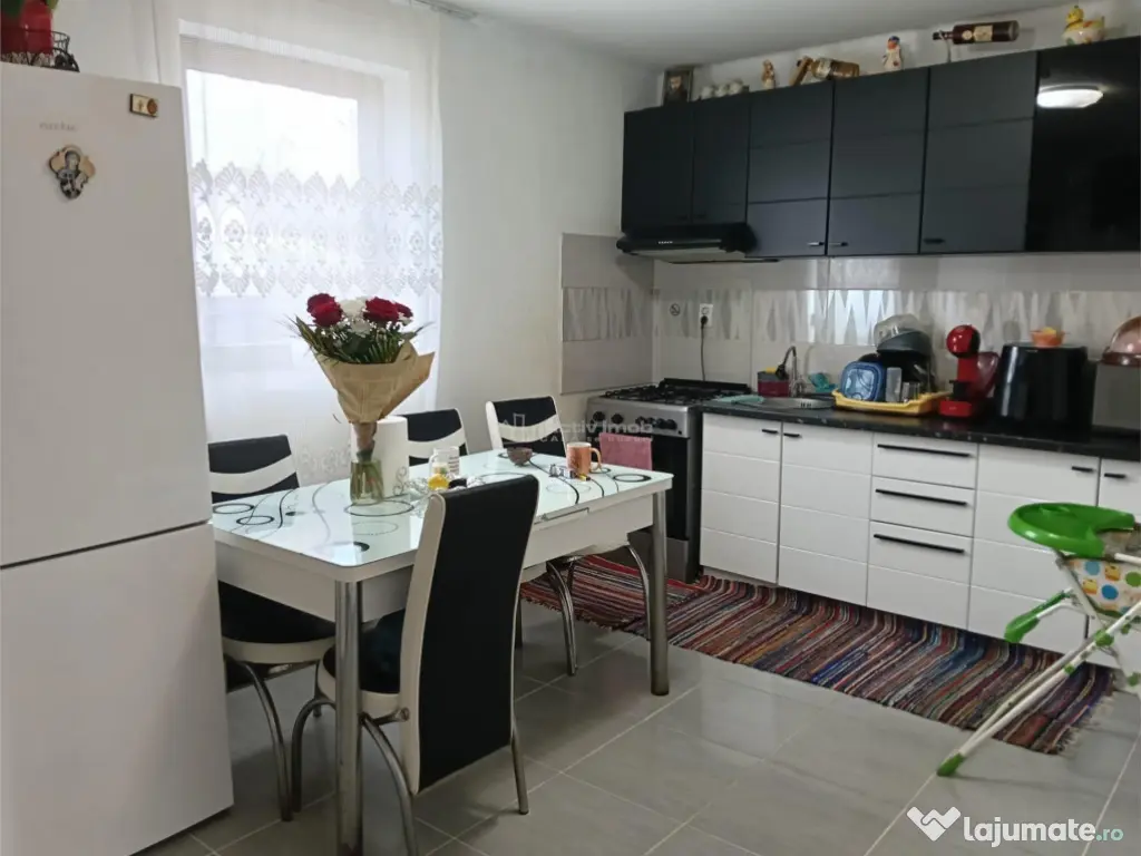 Casa de cu 6 Dormitoare-Teren 1.100 mp- Popesti-Giurgiu-Poz 