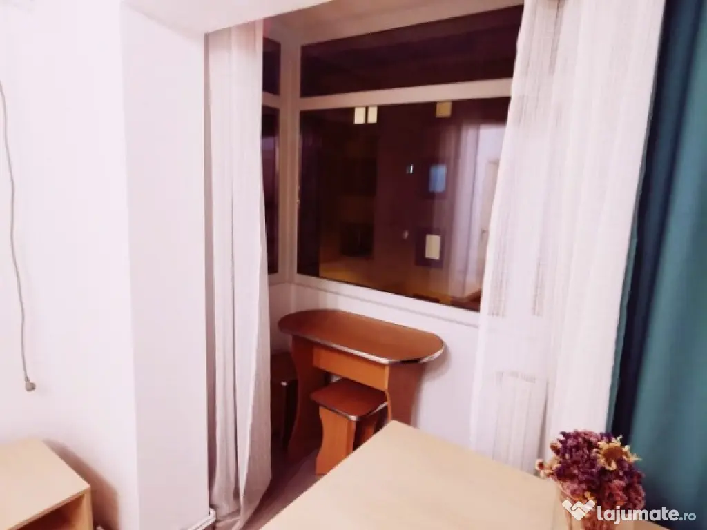 Garsoniera Pipa Sapca, et 3, mobilata, 1200 RON 