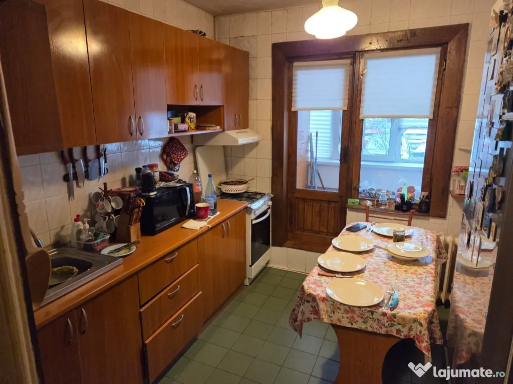 Apartament 3 camere spațios | 68 mp + balcon | bloc 1981 | Olteniței – 