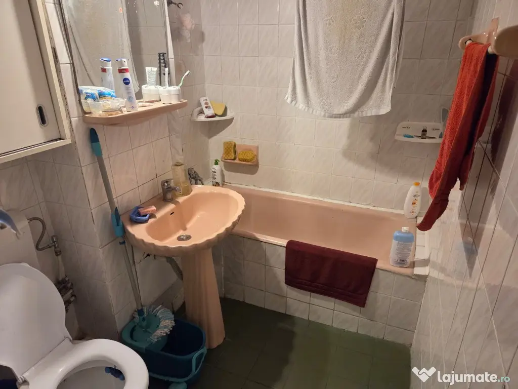 Apartament 3 camere spațios | 68 mp + balcon | bloc 1981 | Olteniței – 