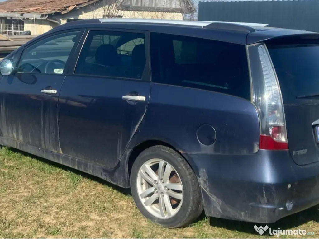 Mitsubishi Grandis 
