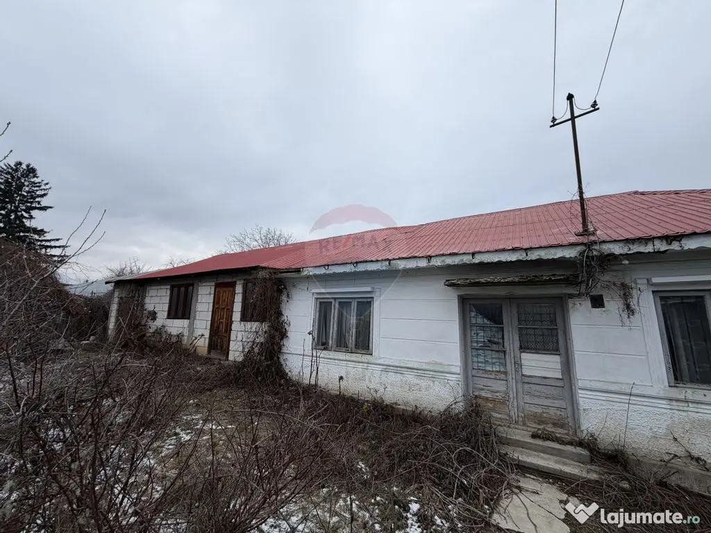 Casă Dumbraveni strada viilor 20 