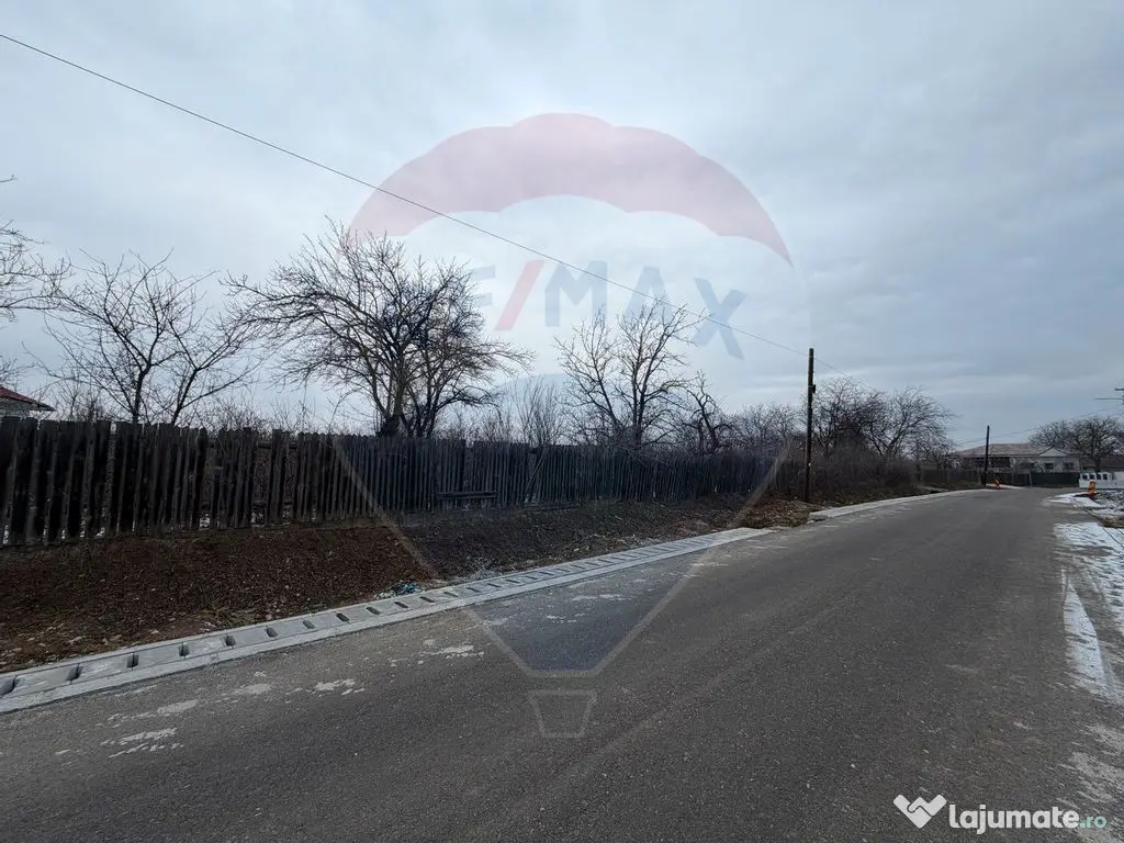 Casă Dumbraveni strada viilor 20 