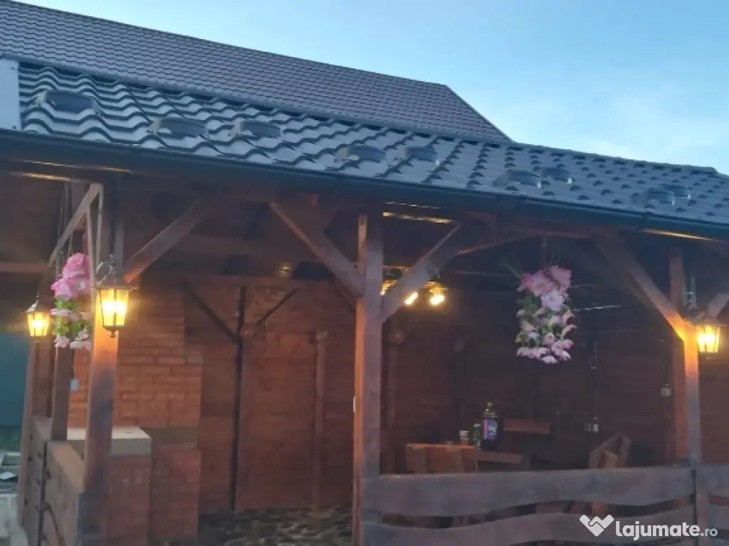 Vând teren intravilan 300mp