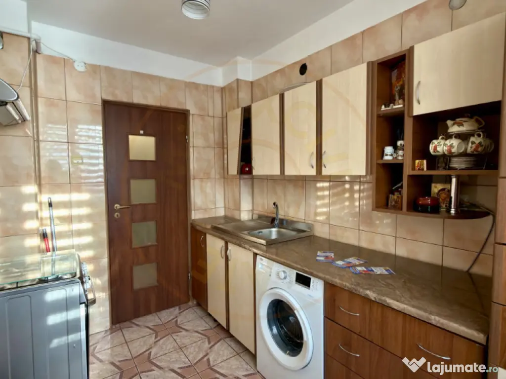 0% Comision De închiriat Apartament 3 camere etaj 1 Piteșt 