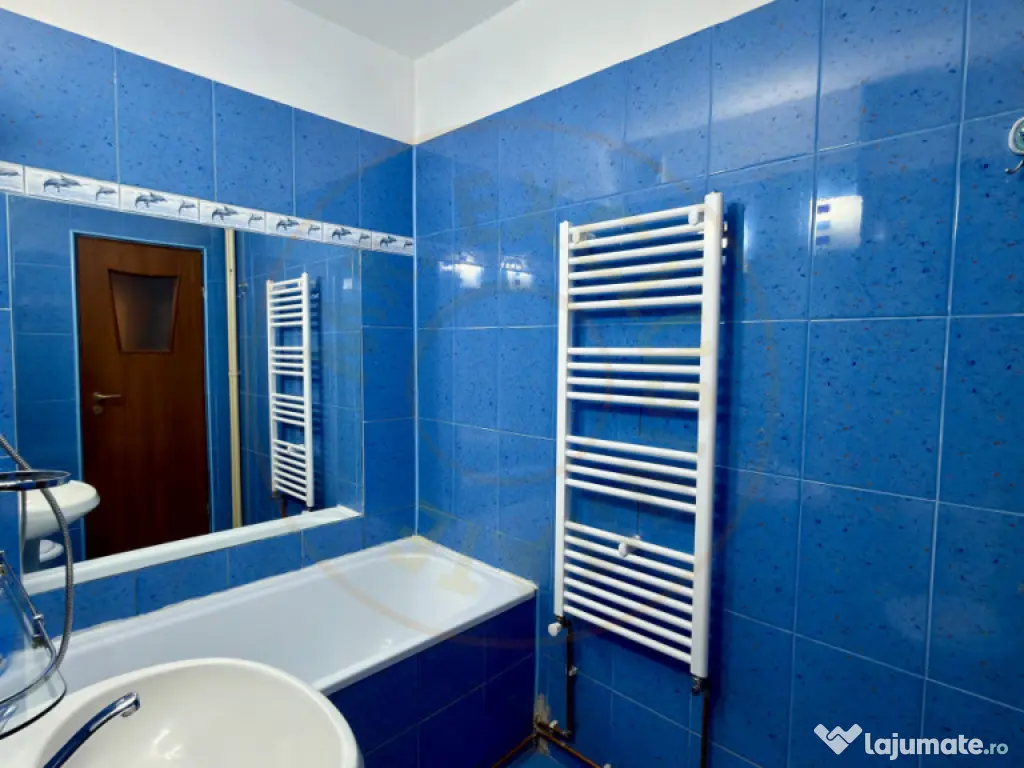 0% Comision De închiriat Apartament 3 camere etaj 1 Piteșt 