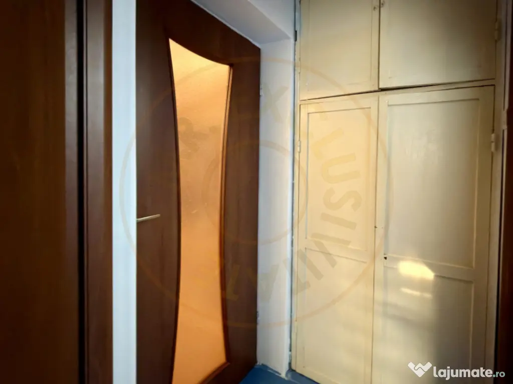 0% Comision De închiriat Apartament 3 camere etaj 1 Piteșt 