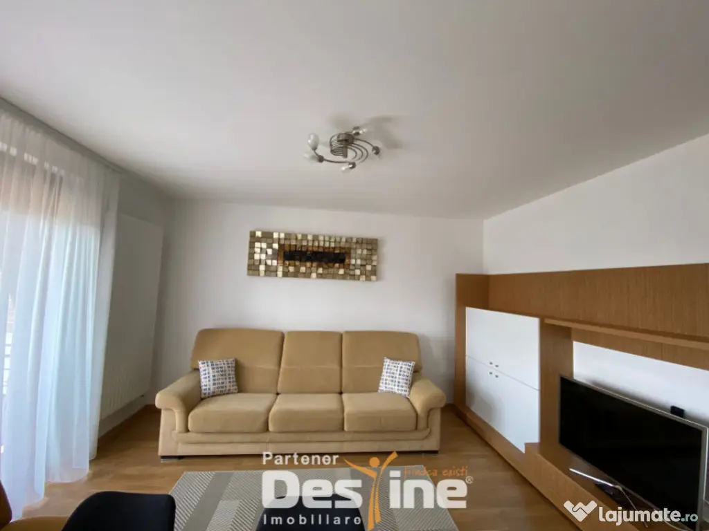 Studio mobilat premium, etaj intermediar, cu balcon si loc d 