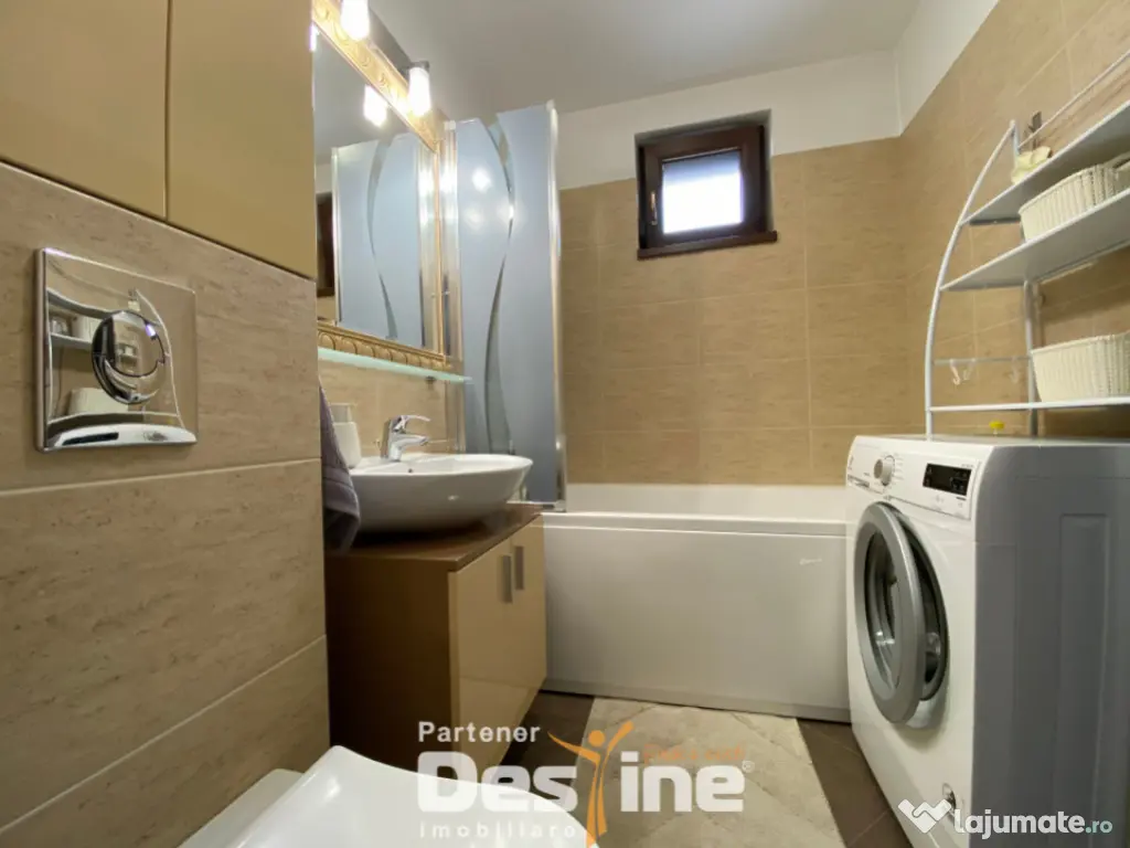 Studio mobilat premium, etaj intermediar, cu balcon si loc d 