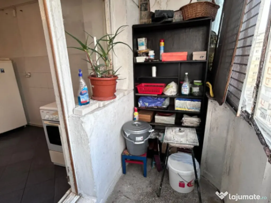 Ap.1 camera 40mp, zona Ultracentrala Independentei. etaj int 