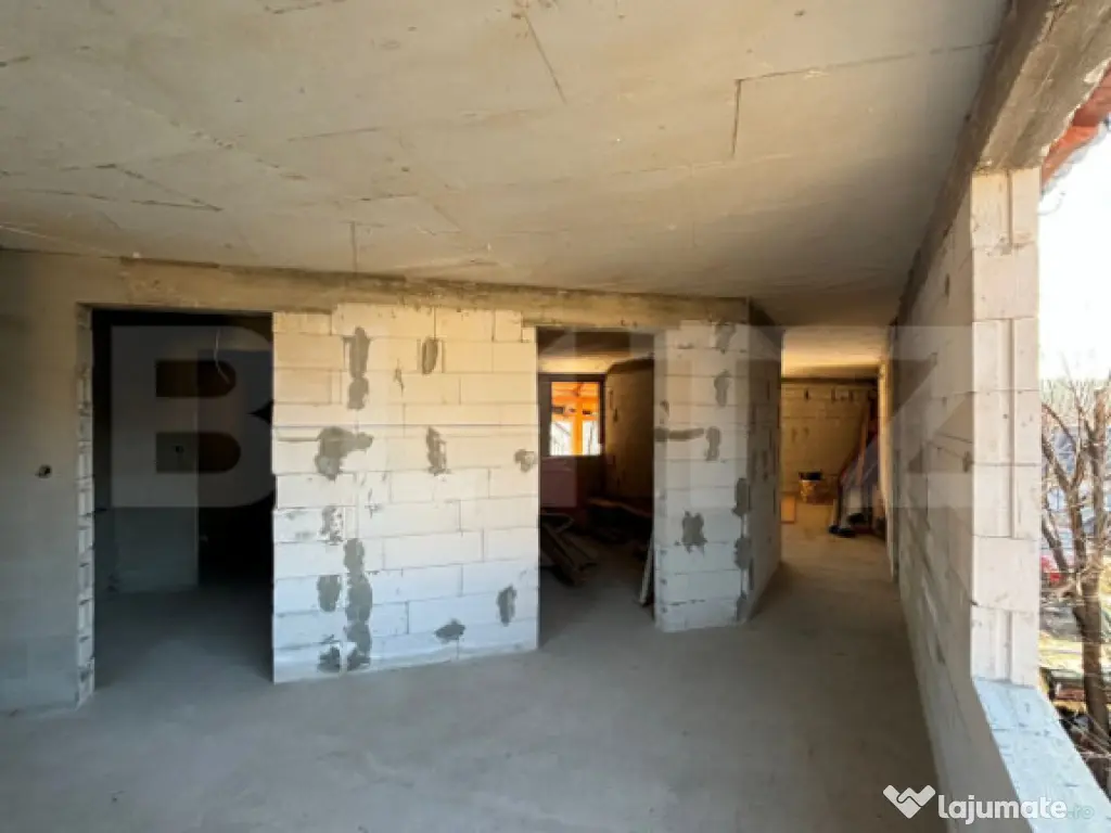 CLADIRE MIXTA DE VANZARE IN COMUNA DUMITRA, OPORTUNITATE DE