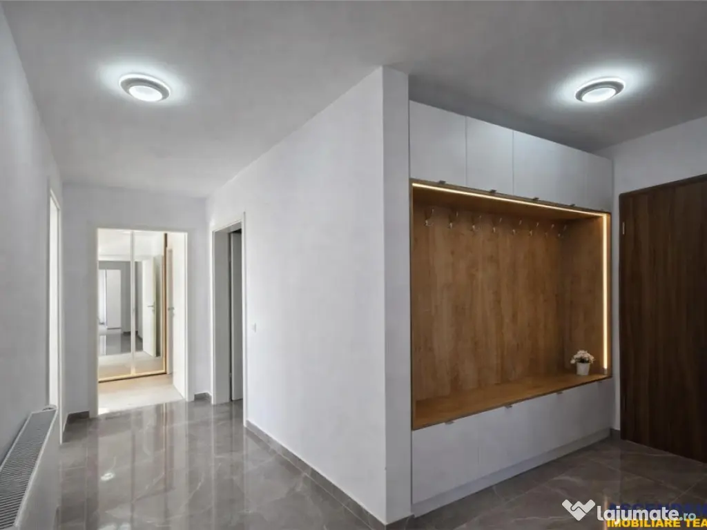 Decomandat, 3 camere, 2 bai, Casa Nobel, Tractorul, Brasov 