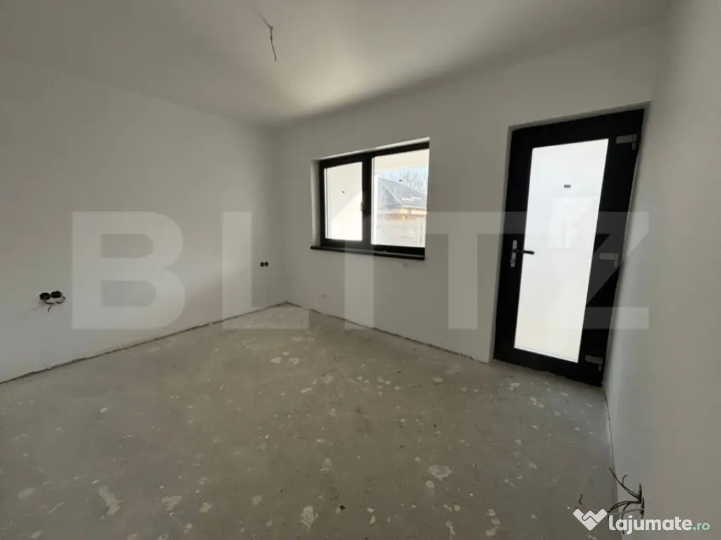 Casă parter 121 mp, 2 dormitoare, 331 mp teren, Leamna de J