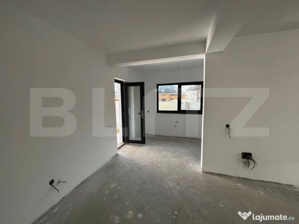 Casă parter 121 mp, 2 dormitoare, 331 mp teren, Leamna de J