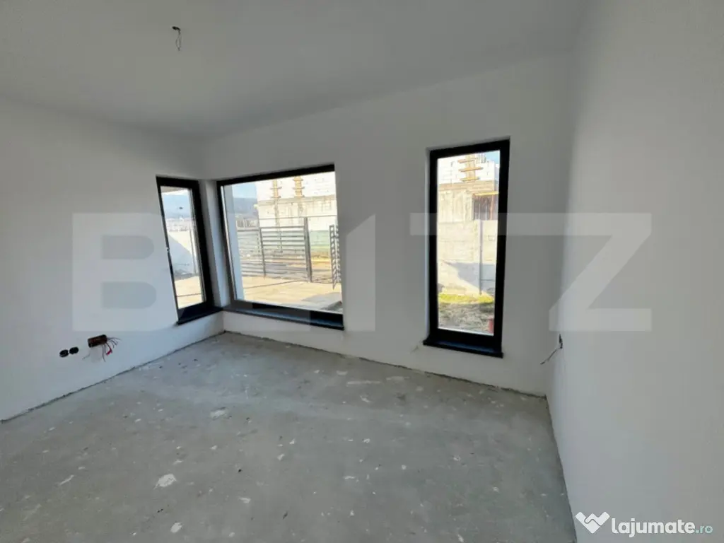 Casă parter 121 mp, 2 dormitoare, 331 mp teren, Leamna de J