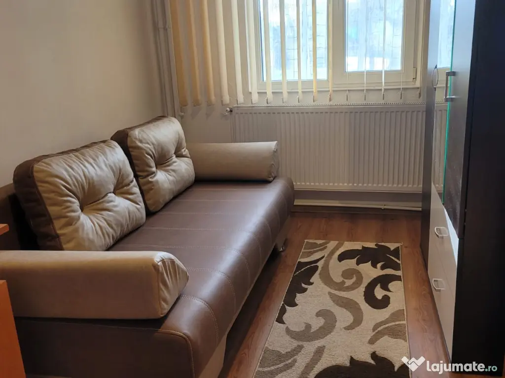 Apartament cu 2 camere de închiriat 