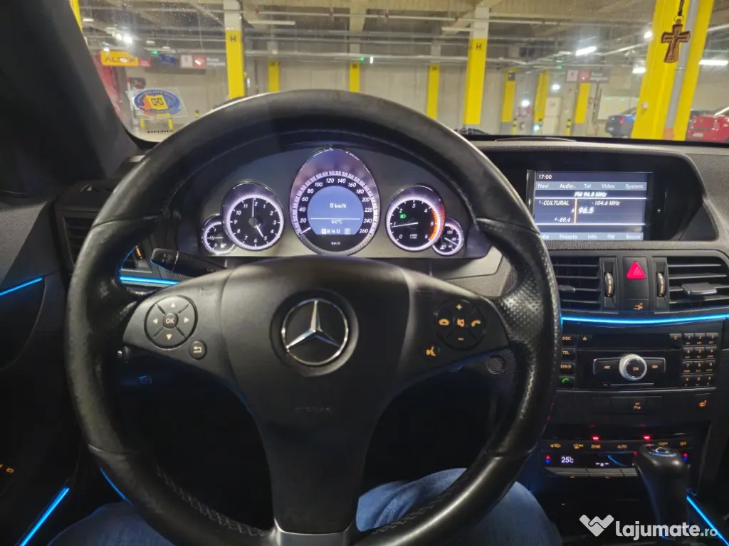 Mercedes E250 Coupe 