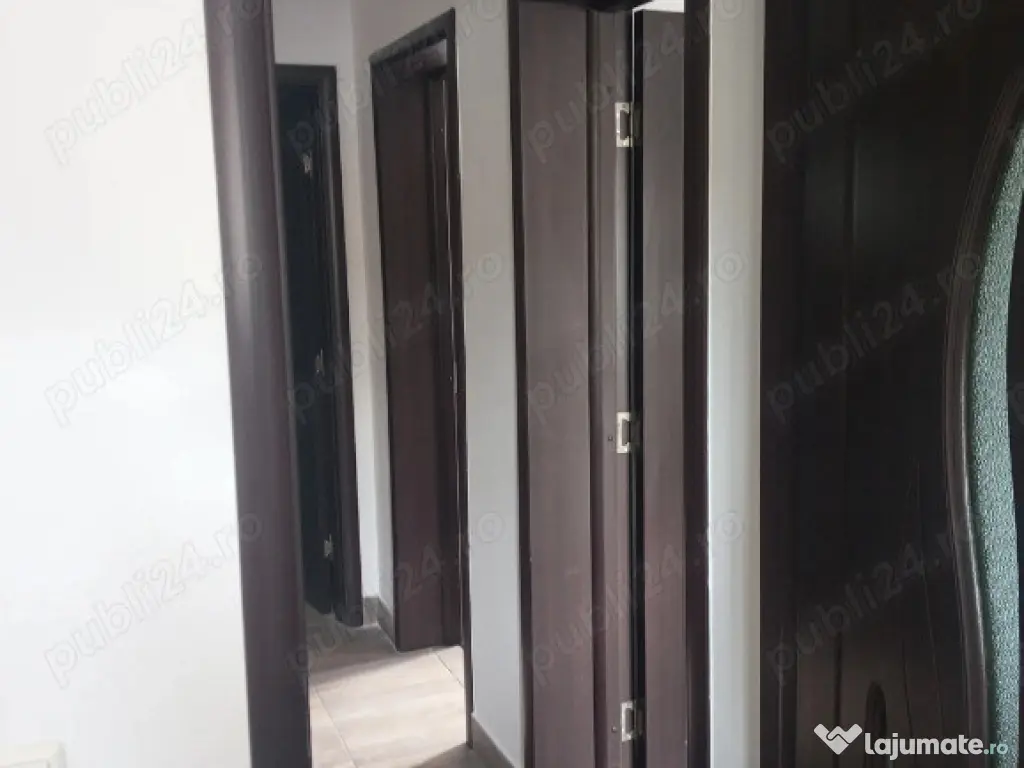 Apartament 2 camere zona TRACTORUL, 